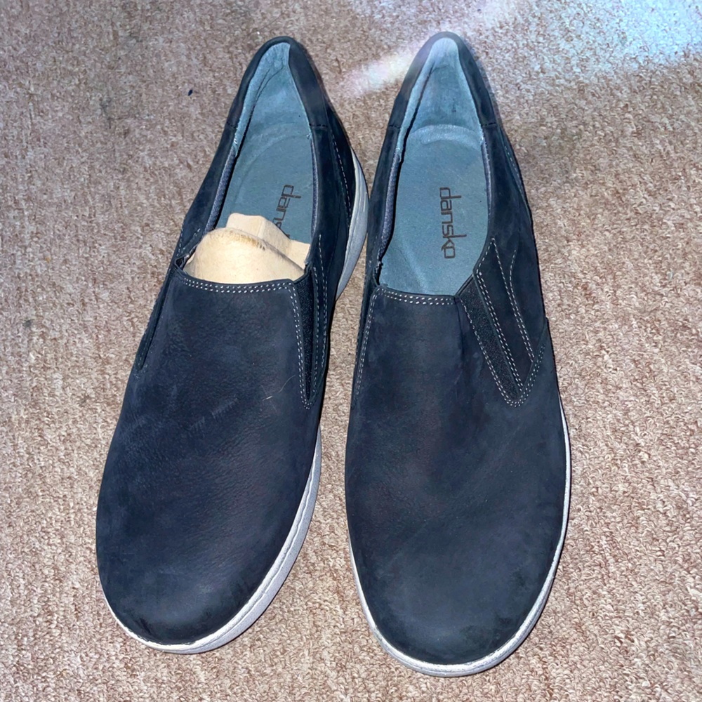 Dansko slip resistant shoes
